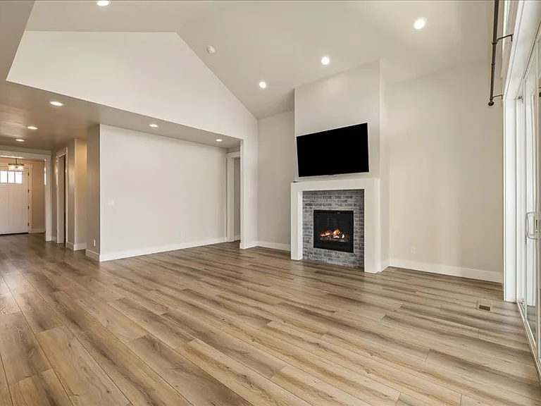 10273 Loneleaf Dr — Photo 10