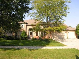 801 W Bailey Rd, Naperville, IL 60565