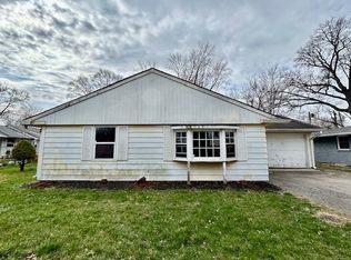 9855 Ellis Dr, Indianapolis, IN 46235