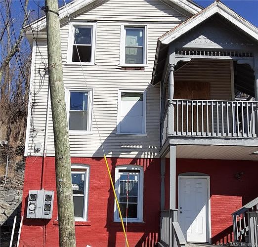 2nd image of 36 French St