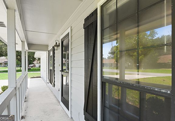 4th image of 115 Forest Ridge Dr