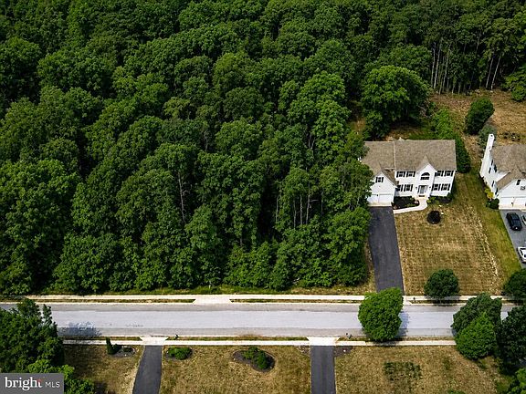 2nd image of 87 Marshall Dr