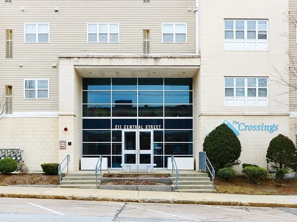 211 Central St #306, Norwood, MA 02062
