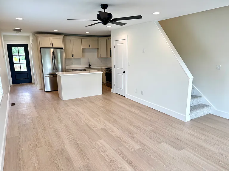 1326 Huntington Ave #B — Photo 14
