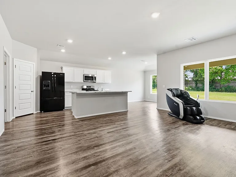 4014 W Pittsburg Cir — Photo 3
