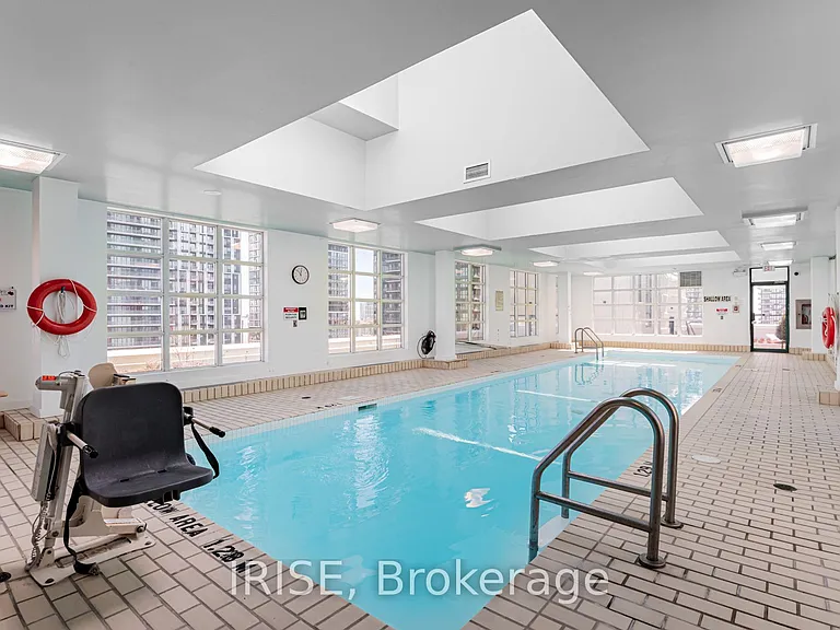 155 Dalhousie St W #Penthouse 16 — Photo 21