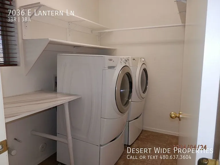 7036 E Lantern Ln E — Photo 4