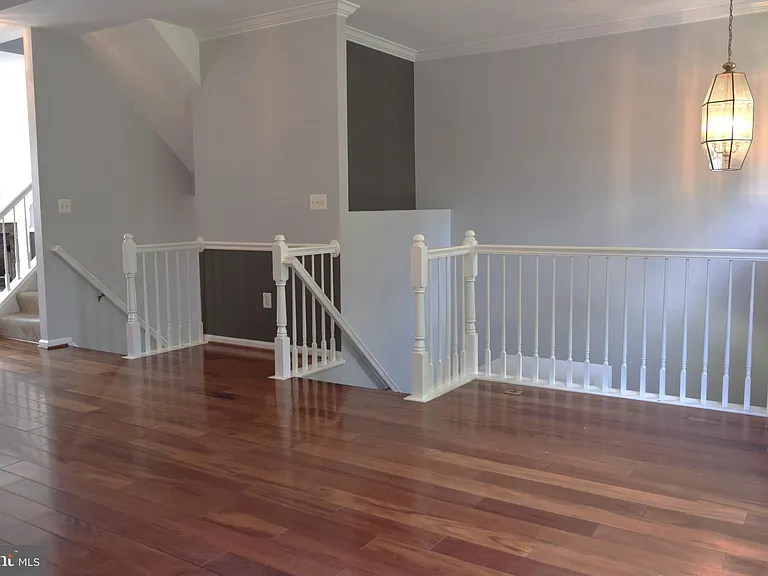 8819 Blue Royale Ln — Photo 8