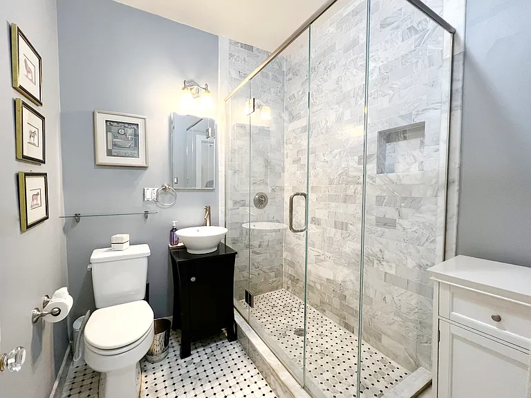 86 Commonwealth Ave — Photo 12