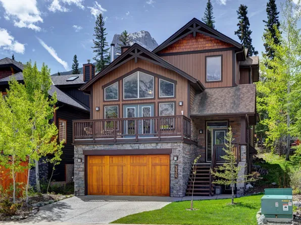 330 Casale Pl, Canmore, AB T1W 3G2