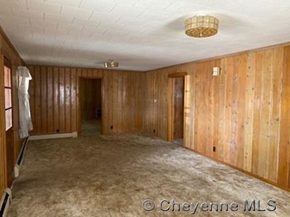 3rd image of 119 W Elm Ave