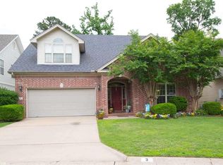 3 Courtside Pl, Little Rock, AR 72210
