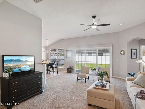 5th image of 3416 LAUREL LEAF Drive