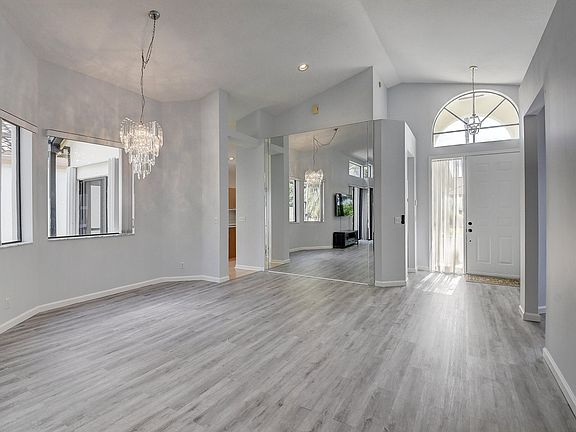2nd image of 10201 Lexington Lakes Blvd N