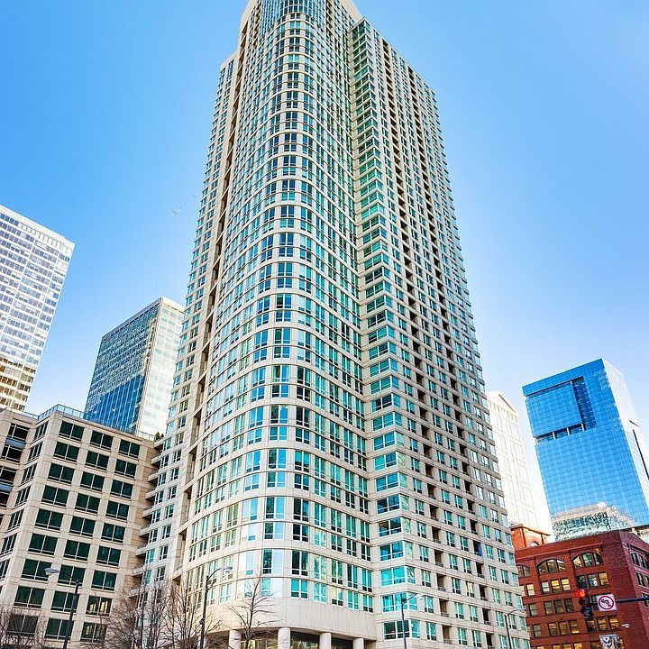 1st image of 345 N Lasalle St #3907