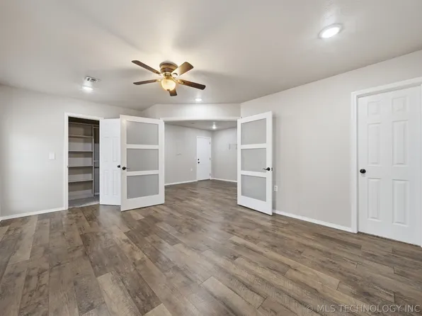 1915 W Taft Ave, Sapulpa, OK 74066