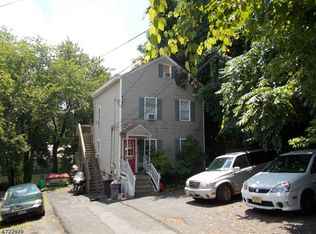 9 N 8th St, Hawthorne, NJ 07506