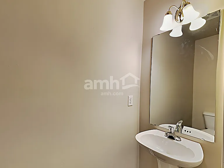 1616 Harrison Way — Photo 8