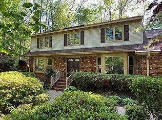 3843 Thaxton Ln, Virginia Beach, VA 23452