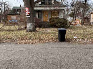 17475 Anglin Ave, Hamtramck, MI 48212