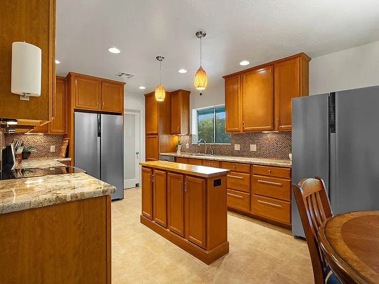 334 W Horseshoe Ave #8 — Photo 1
