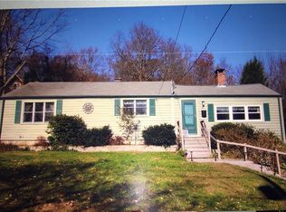 47 Highland Ave, South Kingstown, RI 02879