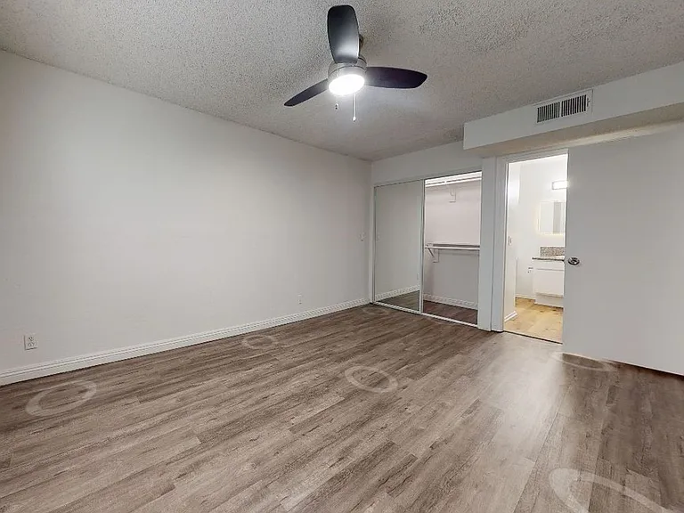 5050 Klump Ave — Photo 14