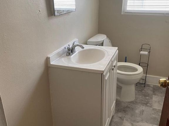 4th image of 26165 Pennie St
