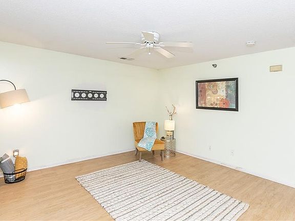 2nd image of 2330 NE 68th St #1