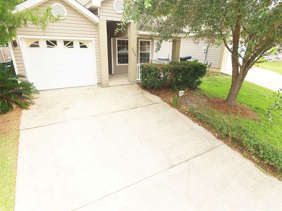 1st image of 3240 Emerson Ln