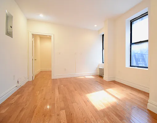 Rented by Triplemint | media 2