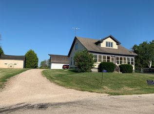 6146 Lake Church Rd, Belgium, WI 53004