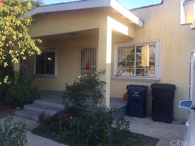 1st image of 1158 E 69th St