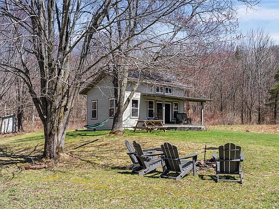 3rd image of 6559 Gulick Rd