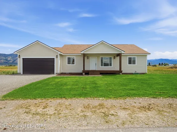 146 Rusty Springs Ln, Thayne, WY 83127