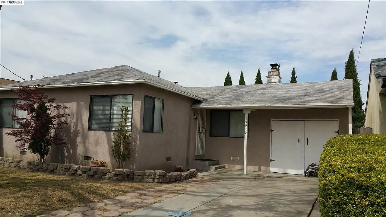 15970 Via Del Sol photo 1