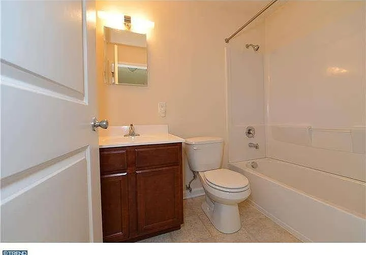 1306 Chelmsford Cir — Photo 11