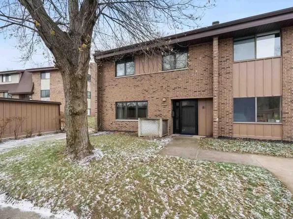 1529 Marigold Way, South Bend, IN 46617