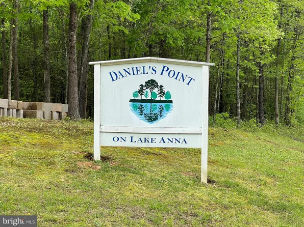 Daniels Point Dr, Unionville, VA 22567