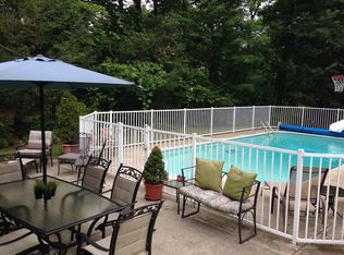 16 Bella Rd, Carmel, NY 10512