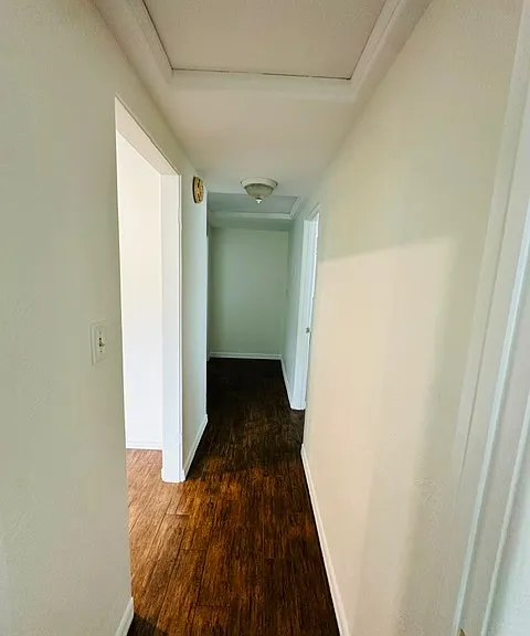 2211 Stanley St — Photo 10