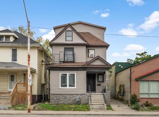 446 Wyandotte St W, Windsor, ON N9A 5X4