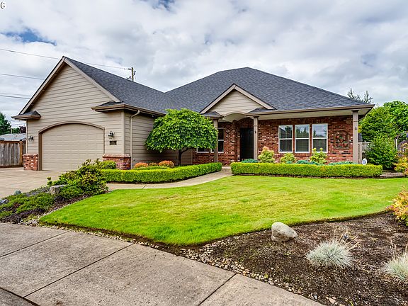 3rd image of 1101 Delrose Ct