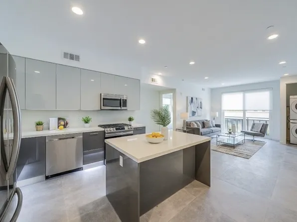 214 S Westmoreland Ave #5, Los Angeles, CA 90004