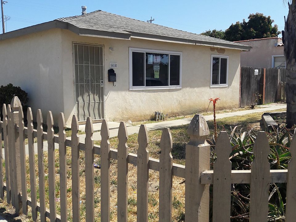 1st image of 415 W El Camino St