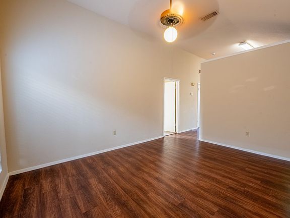4th image of 2801 Rio Grande St APT 306