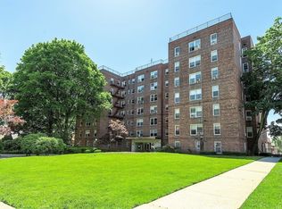 178-60 Wexford Ter #WIN3L, Jamaica, NY 11432