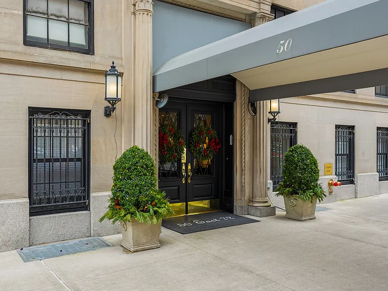 50 E 72nd St #10B — Photo 24