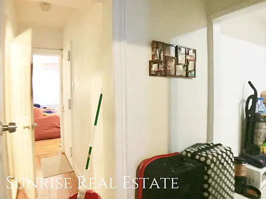 Rented by Sunrise Real Estate | media 14