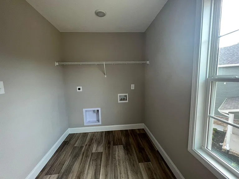 4864 Stoneyhurst Ln — Photo 30